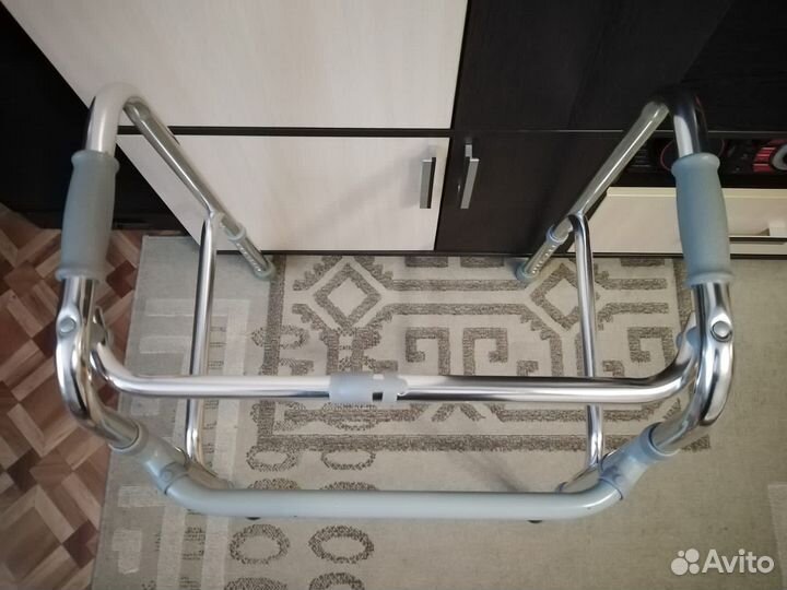 Ходунки для взрослых