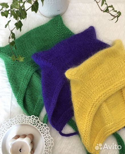 Шапка-чепчик вязанный женский