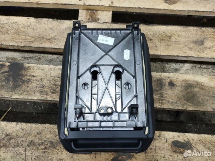 Подлокотник Bmw 5 E39 M52B28 1998