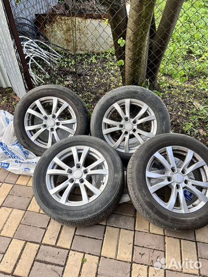 Летние Колеса r16 на Camry v40