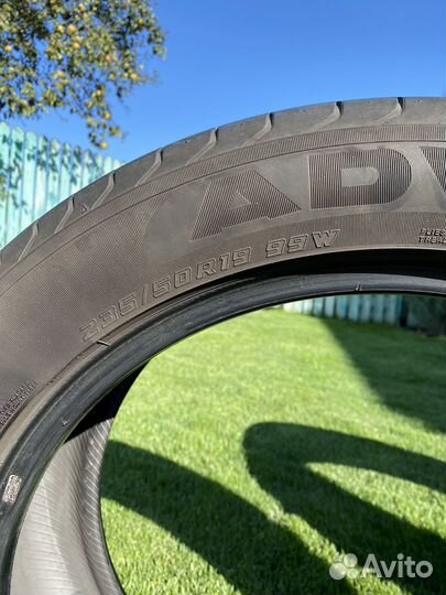 Yokohama Advan Sport V105 235/50 R19 и 255/45 R19 100Y