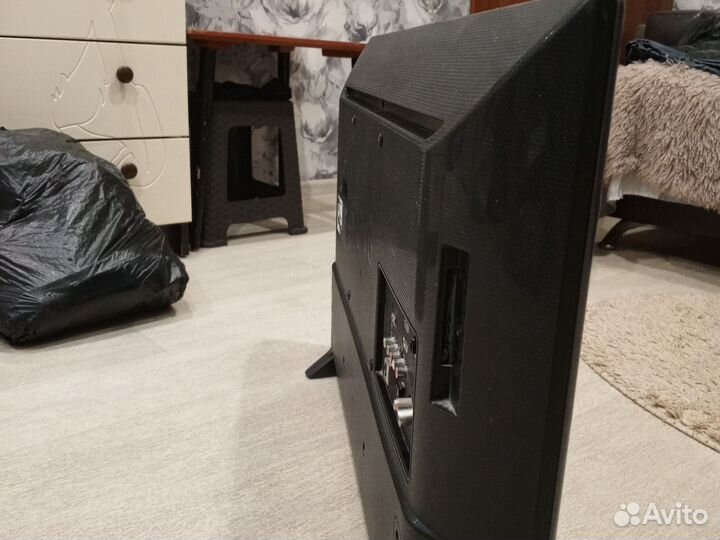 Телевизор SMART tv 32