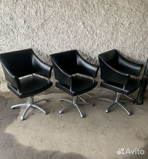 Парикмахерские кресла Pietranera