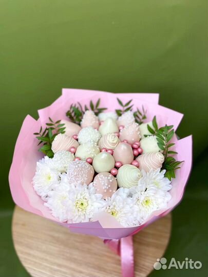 Букеты из клубники в шоколаде