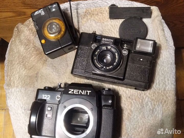 Пленочный фотоаппарат эликом