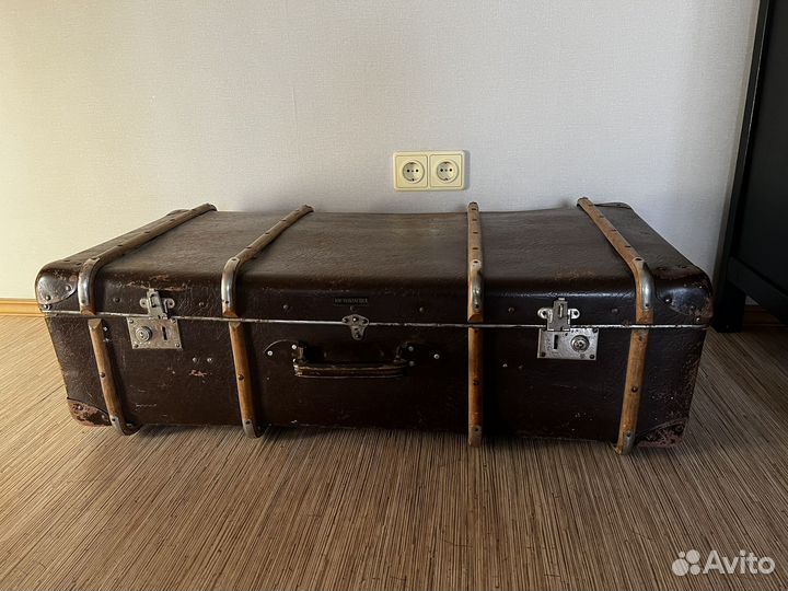 Чемодан старинный 90х44х27