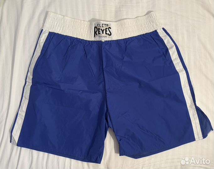 Cleto Reyes шорты