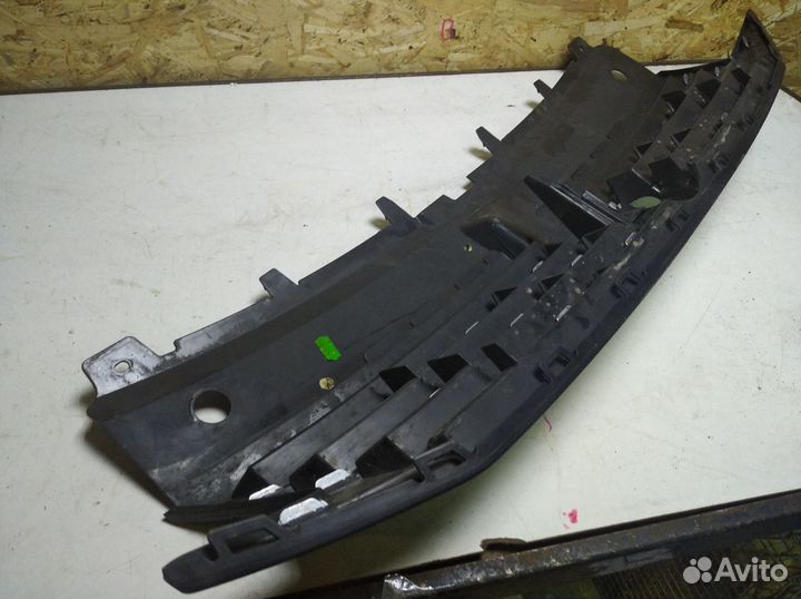 Решетка радиатора Volkswagen Polo 2014-2018