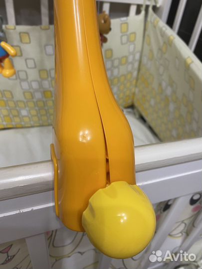 Мобиль на кроватку Жирафики