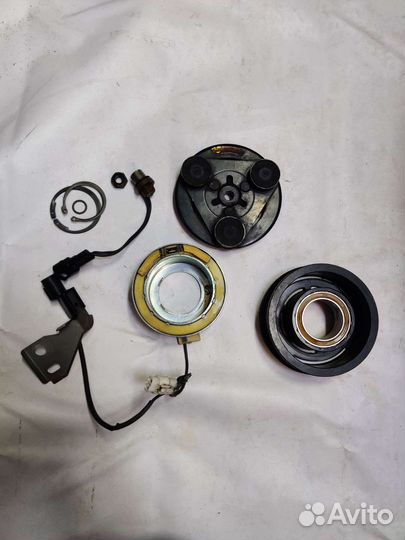 Шкиф компрессора кондиционера Mitsubishi 5ручейков