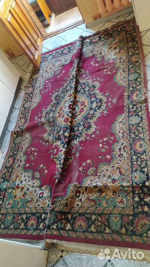 Ковер шерстяной