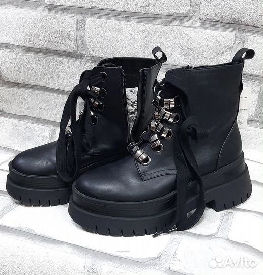 Ботинки bershka