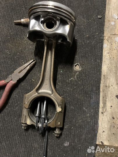 Коленвал.Поршни. Шатуны. Skoda Octavia rs