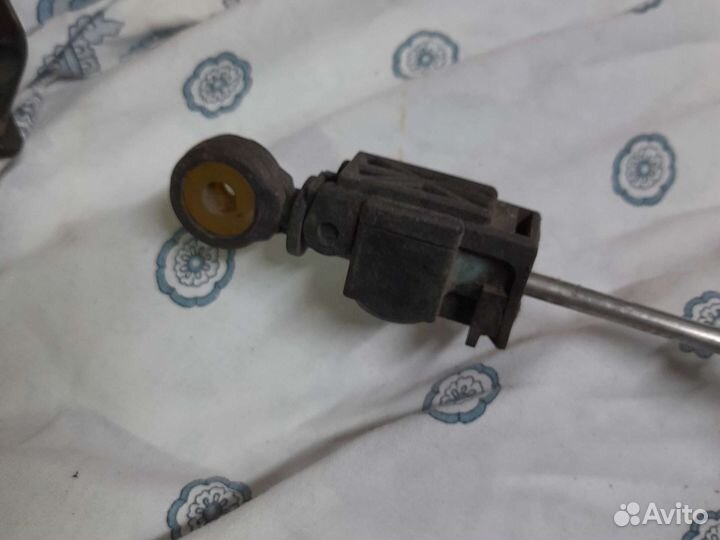 Трос АКПП Ford Focus 2 1.6/2.0