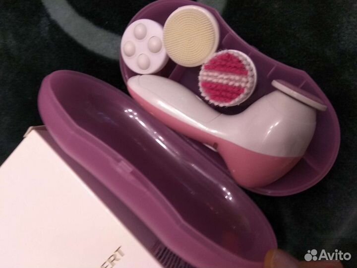 Набор для ухода за кожей лица новый