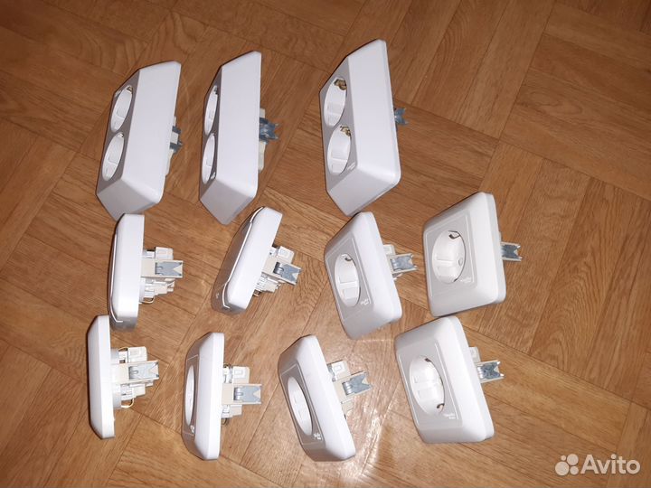 Розетки встраиваемые