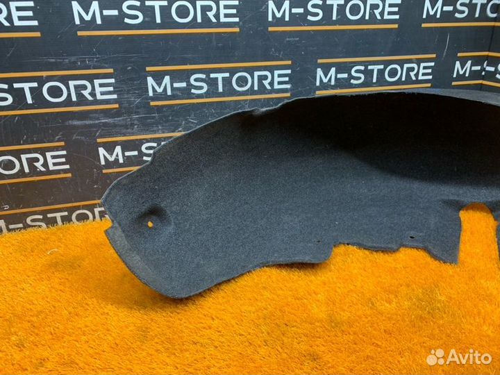 Подкрылок задний левый Mercedes-Benz C-Class W203