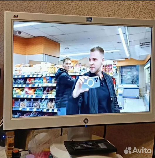 ЖК монитор 22 дюйм