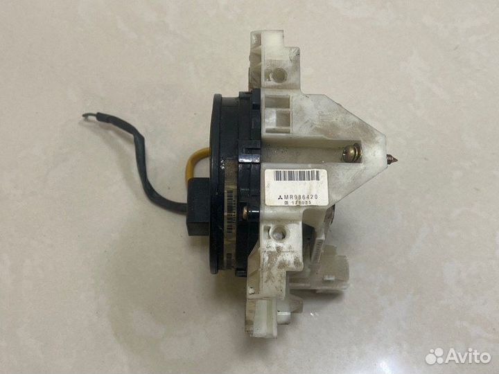 Подрулевой шлейф Mitsubishi Colt Z34A 135930 2005