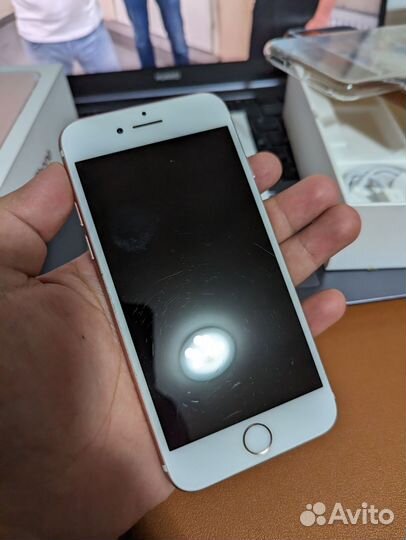 iPhone 7, 32 ГБ
