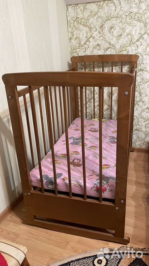 Детская кроватка