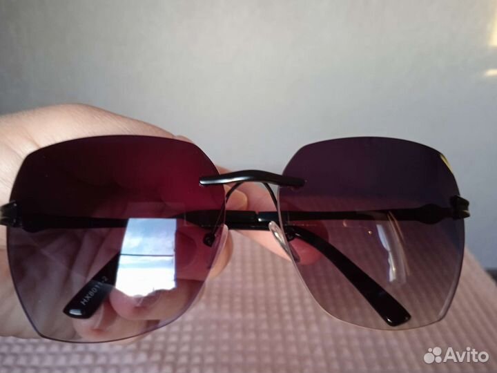 Солнцезащитные очки женские