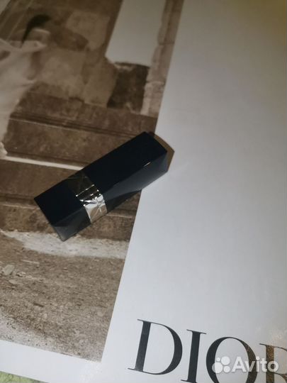 Помада Dior rouge 999