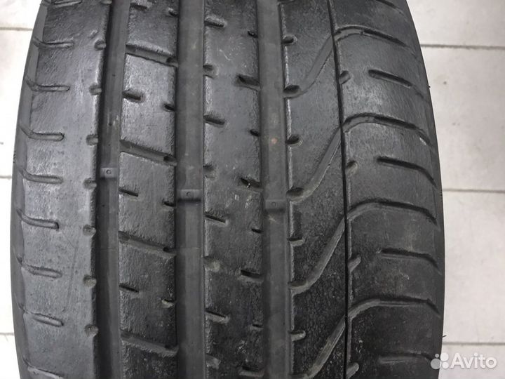 Pirelli P Zero 245/30 R20