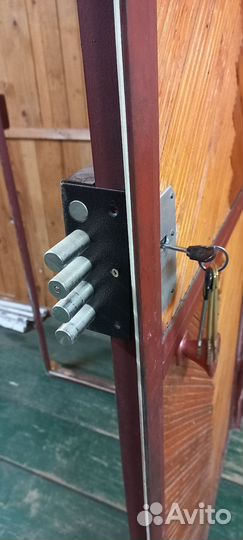 Дверь входная металлическая