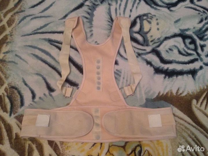 Корректор осанки для взрослых