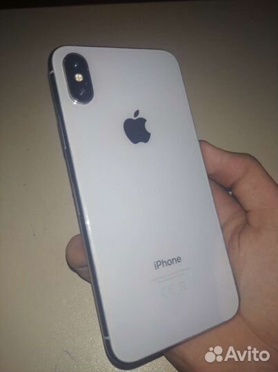 Телефон iPhone 10