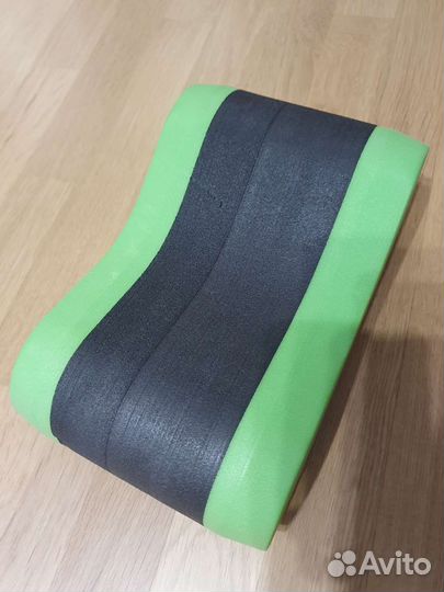 Колбаска для плавания arena freeflow pullbuoy