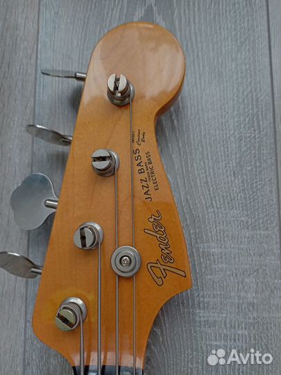 Бас гитара Fender Jazz Bass Japan