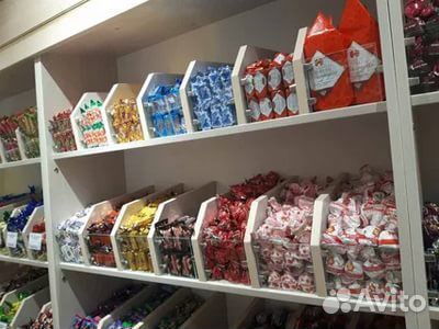 Витрины для конфет новые