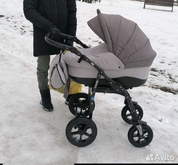 Коляска zippy 3 в 1