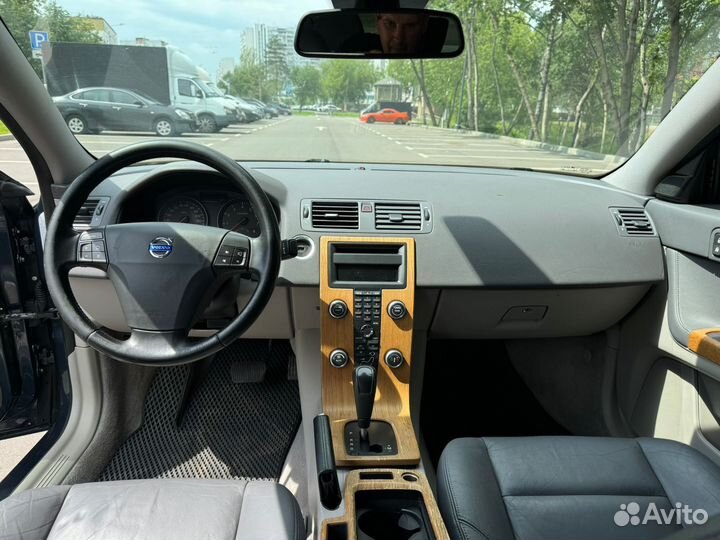 Volvo S40 2.4 AT, 2007, 197 178 км