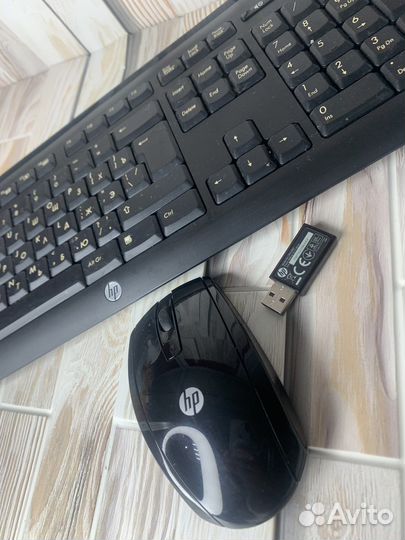 Беспроводная Клавиатура HP KG-1061 + Мышь MG-0982