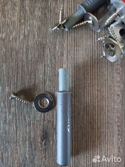 Мебельная фурнитура Blum и прочее