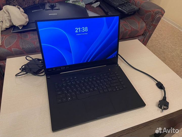 Продам нотбук asus Rog Zephyrus G15 GA502IU