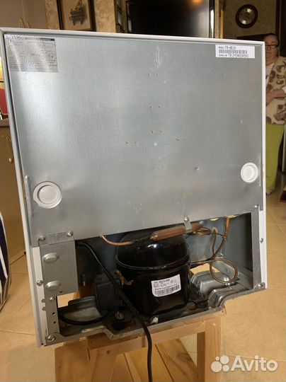 Минихолодильник