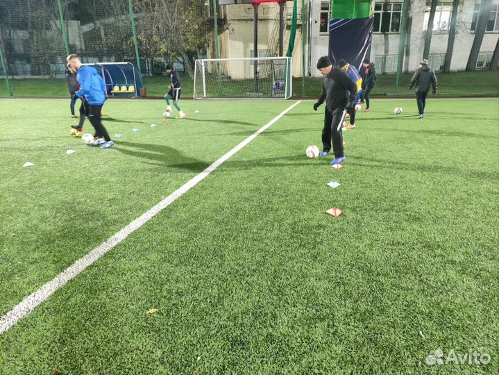 Тренировки по футболу, набор в футбольную команду