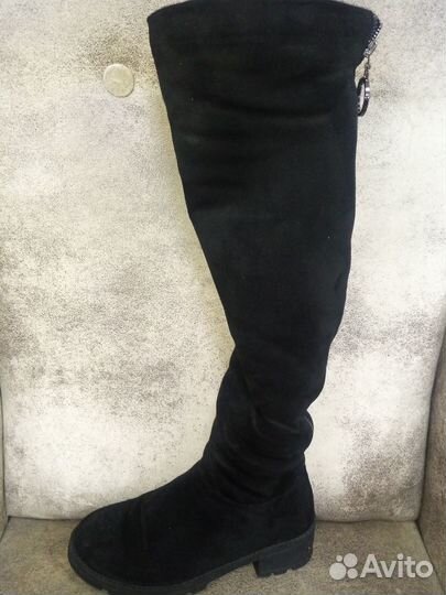 Зимние женские сапоги 38