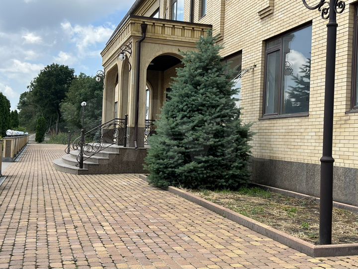 Гостиница, 970 м²