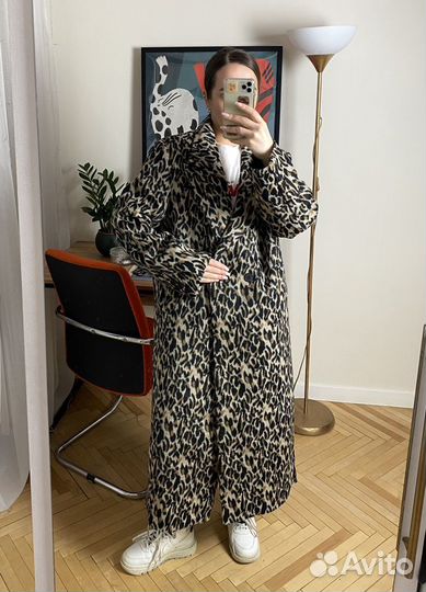 Пальто длинное леопардовое