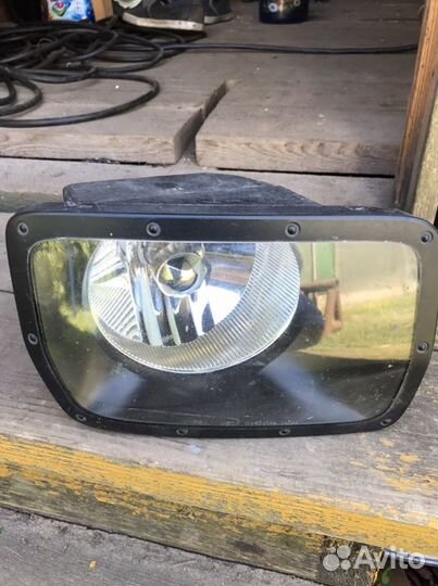Фара nissan serena противотуманная
