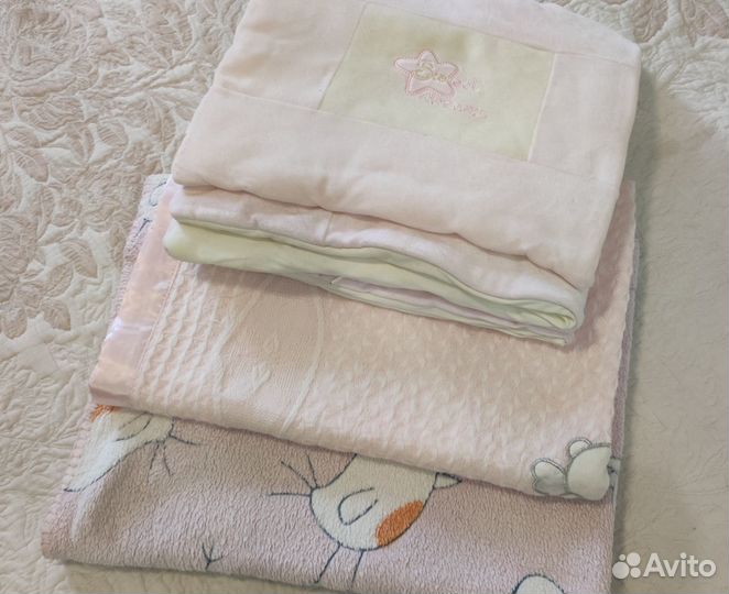 Плед и одеяла для новорожденной девочки