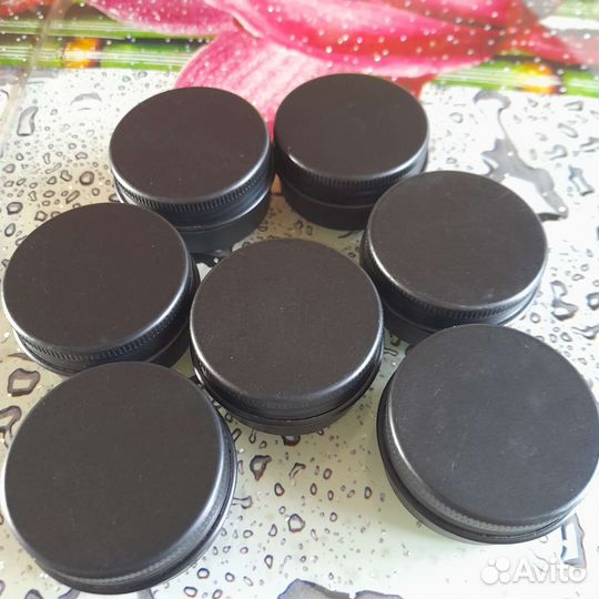 Черная матовая алюминиевая баночка 30 гр. Новые