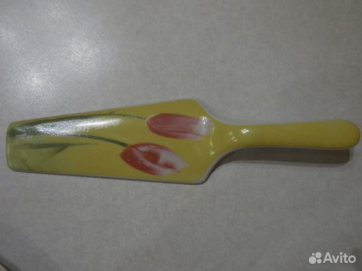 Тортница с Лопаткой в Идеальном сост. Центр и Амур