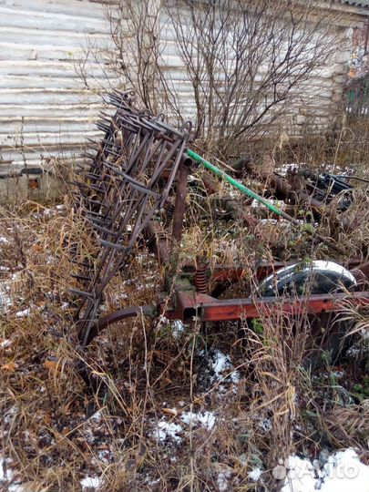 Трактор ВгТЗ ДТ-75, 1990