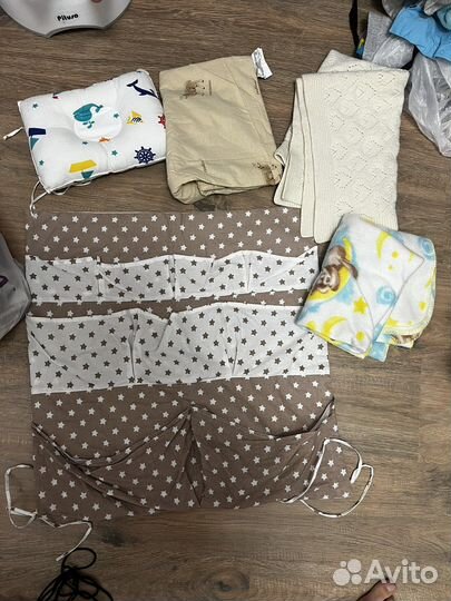 Подвесные карманы для кровати